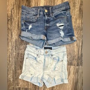 Lot of 2 Aeropostale light & medium wash blue‎ cuffed denim jean shorts size 0